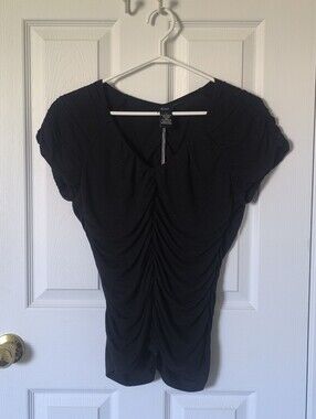 Jules & Leopold Classic Elevated Black Ruched Short Sleeve Women’s Top Basic